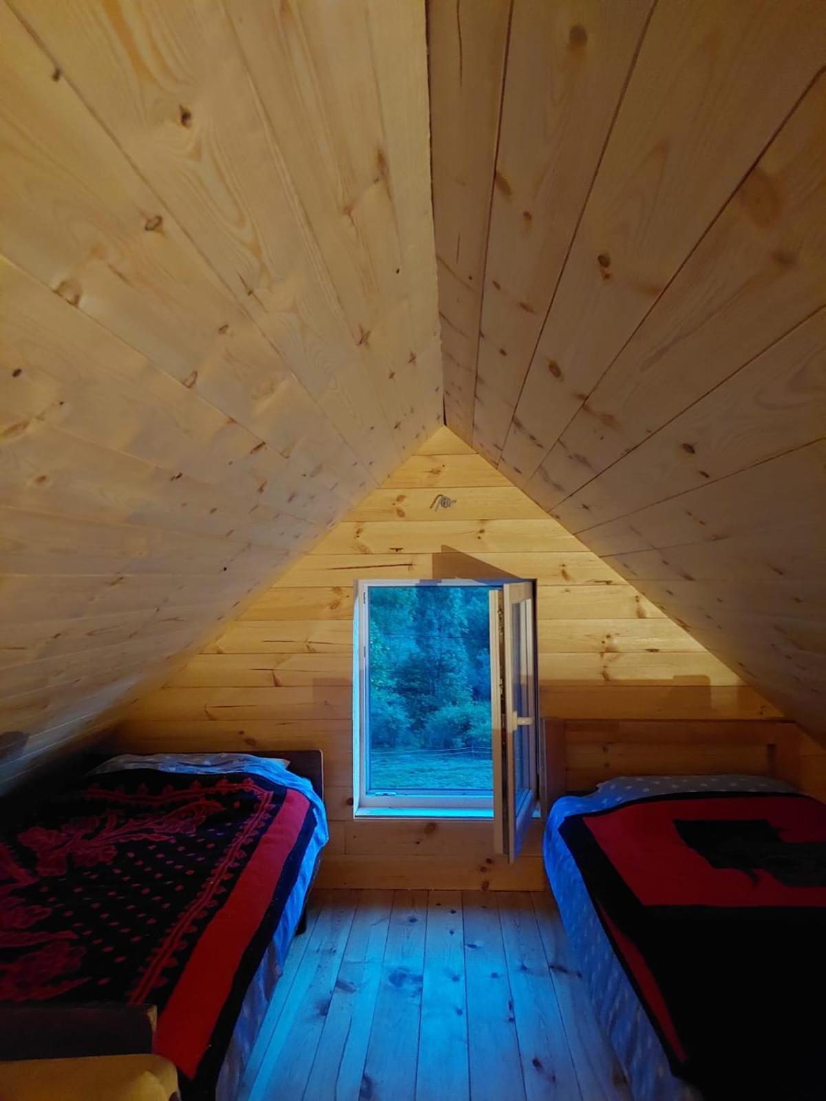 Somina Bed & Breakfast Savnik Екстериор снимка